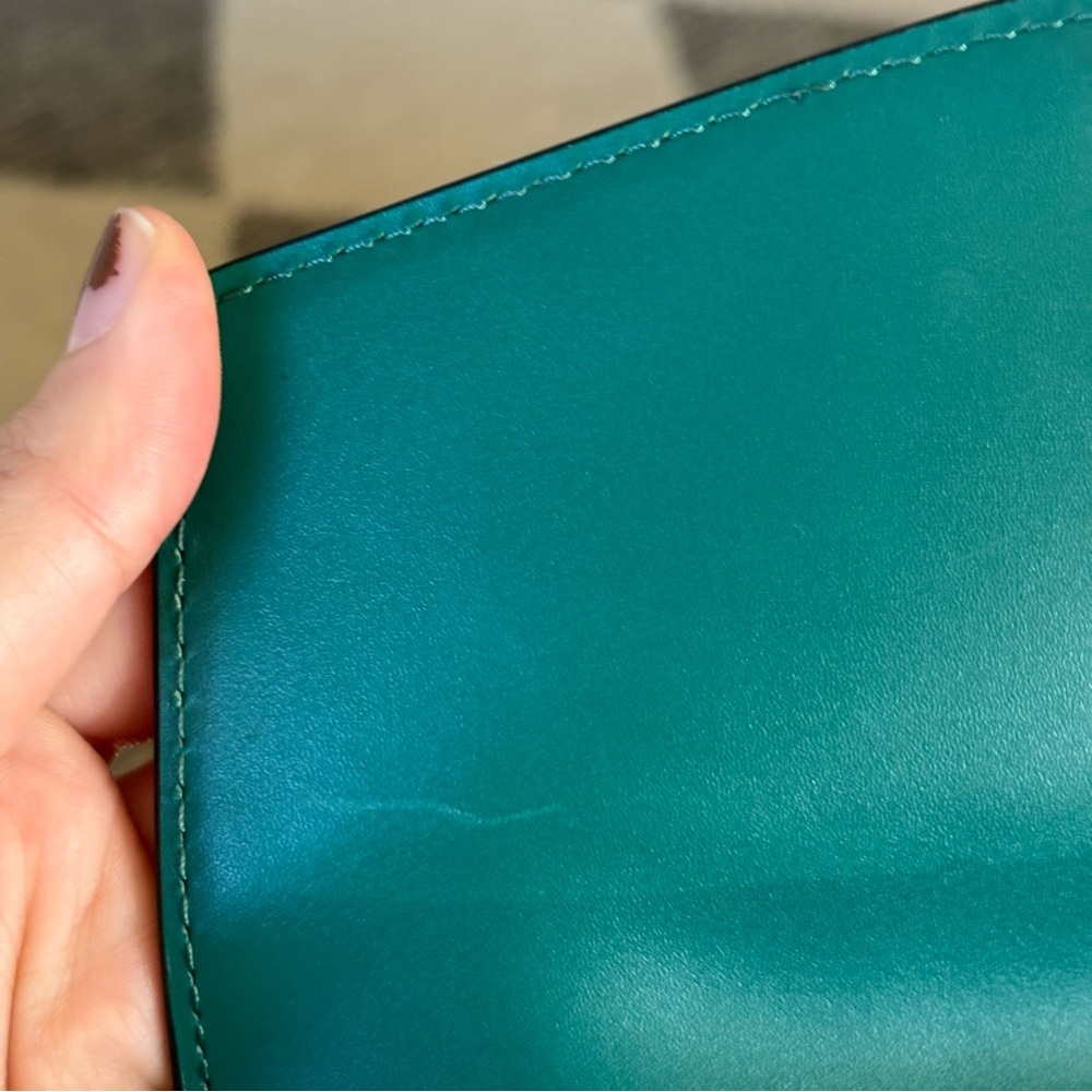 Bulgari serpenti forever handbag in green - Picture 7 of 16